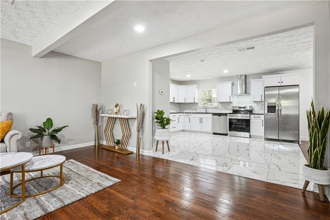 3970 Scott Dr, House other with 5 bedrooms, 2 bathrooms and 3 parking in Forest Park GA | Image 8