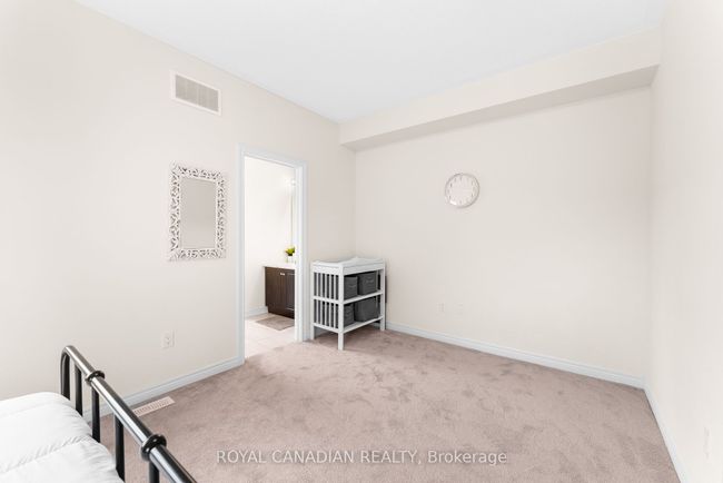 2670 Delphinium Trail, House attached with 4 bedrooms, 3 bathrooms and 1 parking in Pickering ON | Image 26
