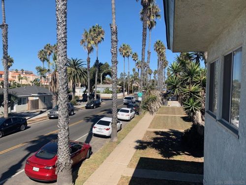 1429 Sunset Cliffs Blvd, San Diego, CA, 92107-3827 | Card Image