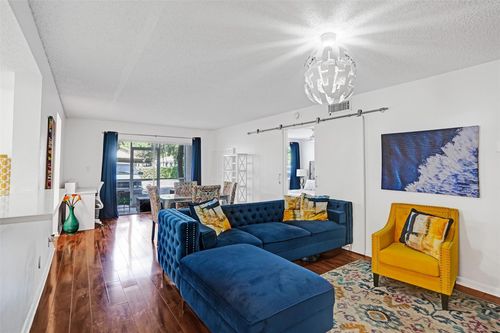 2e-12131 Royal Palm Blvd, Coral Springs, FL, 33065-3200 | Card Image