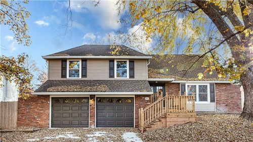 9841 Melrose St, Overland Park, KS, 66214-2356 | Card Image