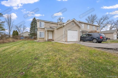 2249 S Commerce Rd, Wolverine Lake, MI, 48390-2125 | Card Image