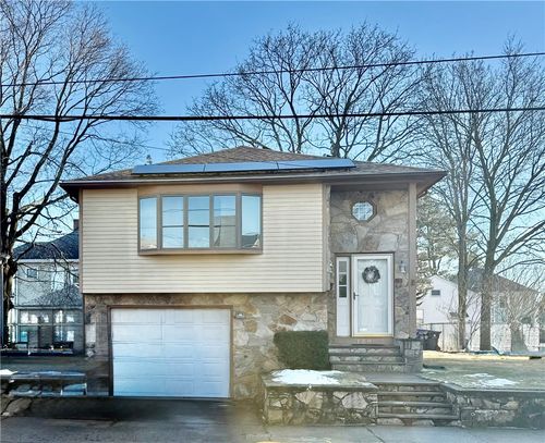 139 Suffolk Ave, Pawtucket, RI, 02861-2140 | Card Image