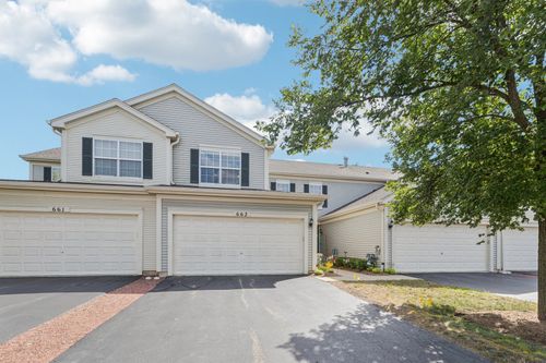 663 W Jonathan Dr, Round Lake, IL, 60073-5618 | Card Image