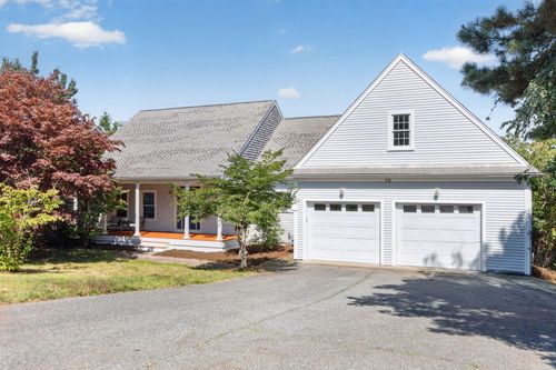 82 Nottingham Dr, Yarmouth Port, MA, 02675-1532 | Card Image