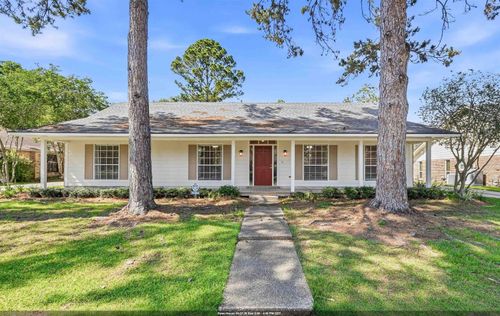15833 Hogenville Ave, Baton Rouge, LA, 70817-2440 | Card Image