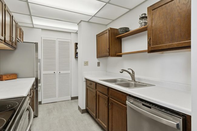 APT-501 - 1181 Edgcumbe Rd, Condo with 2 bedrooms, 2 bathrooms and null parking in Saint Paul MN | Image 15