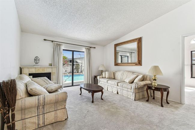Family room | Image 24