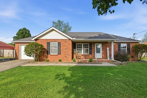 9004 Byler Ct, Smyrna, TN, 37167-7402 | Card Image