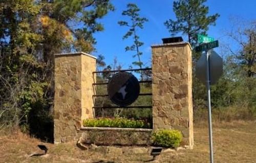 312 Iron Horse Rd, Willis, TX, 77378-1811 | Card Image