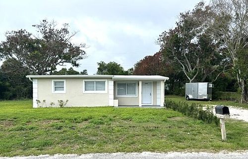 8658 Se Anthion Way, Hobe Sound, FL, 33455-6702 | Card Image