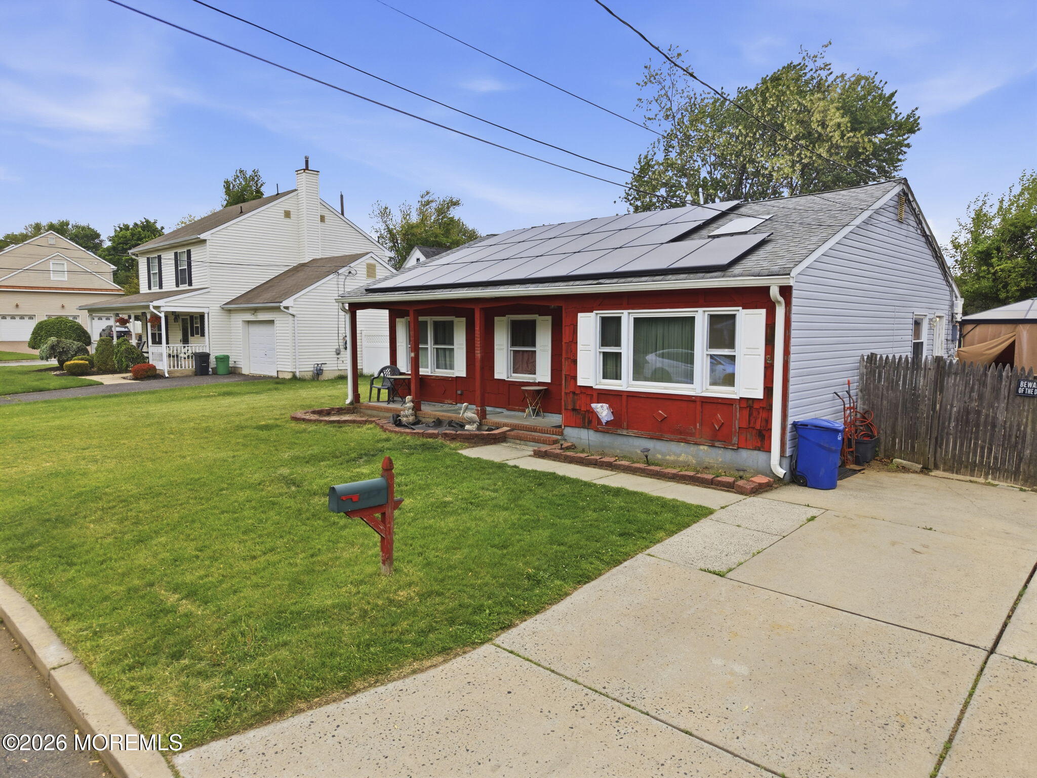 Residential in Cliffwood 2