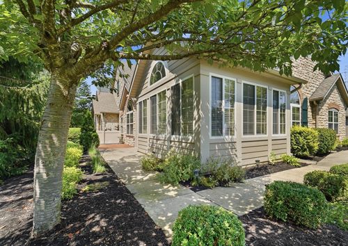 557 Ruttington Ln, Westerville, OH, 43082-6462 | Card Image