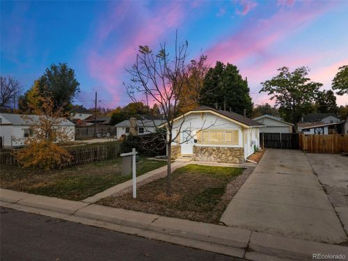 21 S King St, Denver, CO, 80219-1952 | Card Image