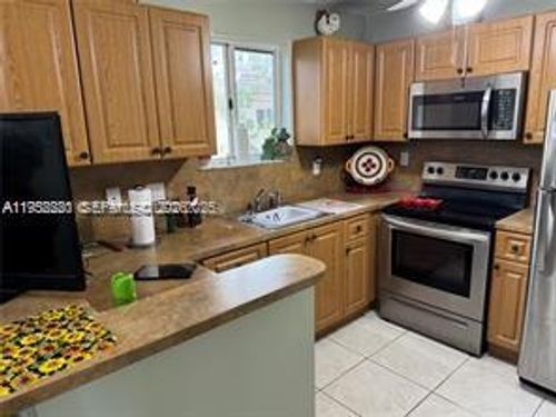 unit-206-1250 Se 28th Ct, Homestead, FL, 33035-2331 | Card Image