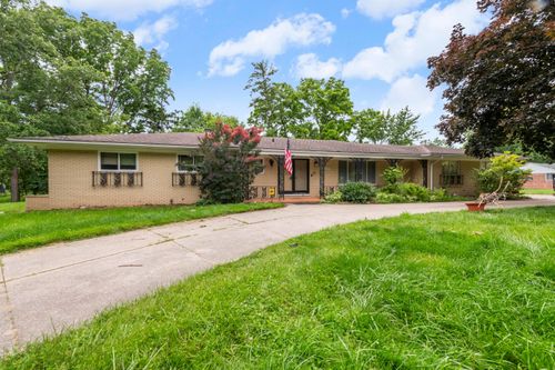 24319 Tamarack Trail, Southfield, MI, 48075 | Card Image