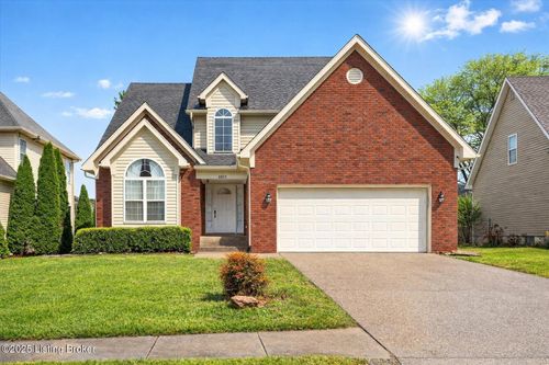 6015 Sweetbay Dr, Crestwood, KY, 40014-7733 | Card Image