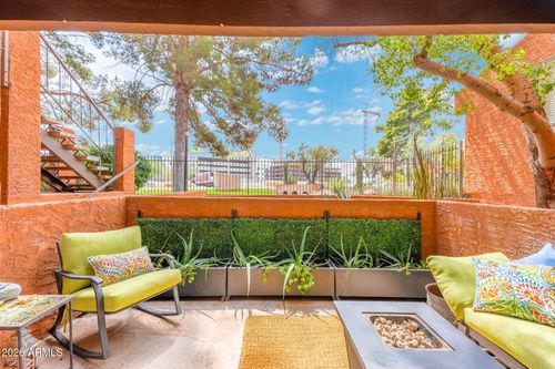 101-4704 E Paradise Village Pkwy N, Phoenix, AZ, 85032-6860 | Card Image