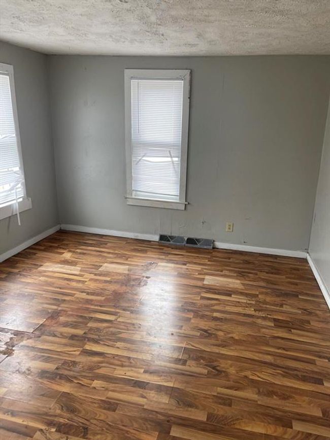 1326 Cameron Street, Sold in Kalamazoo Zoocasa