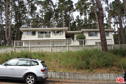1 Greenwood Way, Monterey, CA, 93940-5804 | Card Image