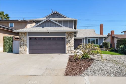 19402 Nestor Ave, Carson, CA, 90746-2610 | Card Image
