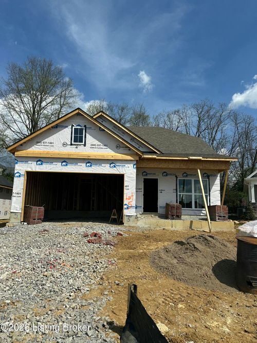 1140 Greens Dr, Simpsonville, KY, 40067-8400 | Card Image