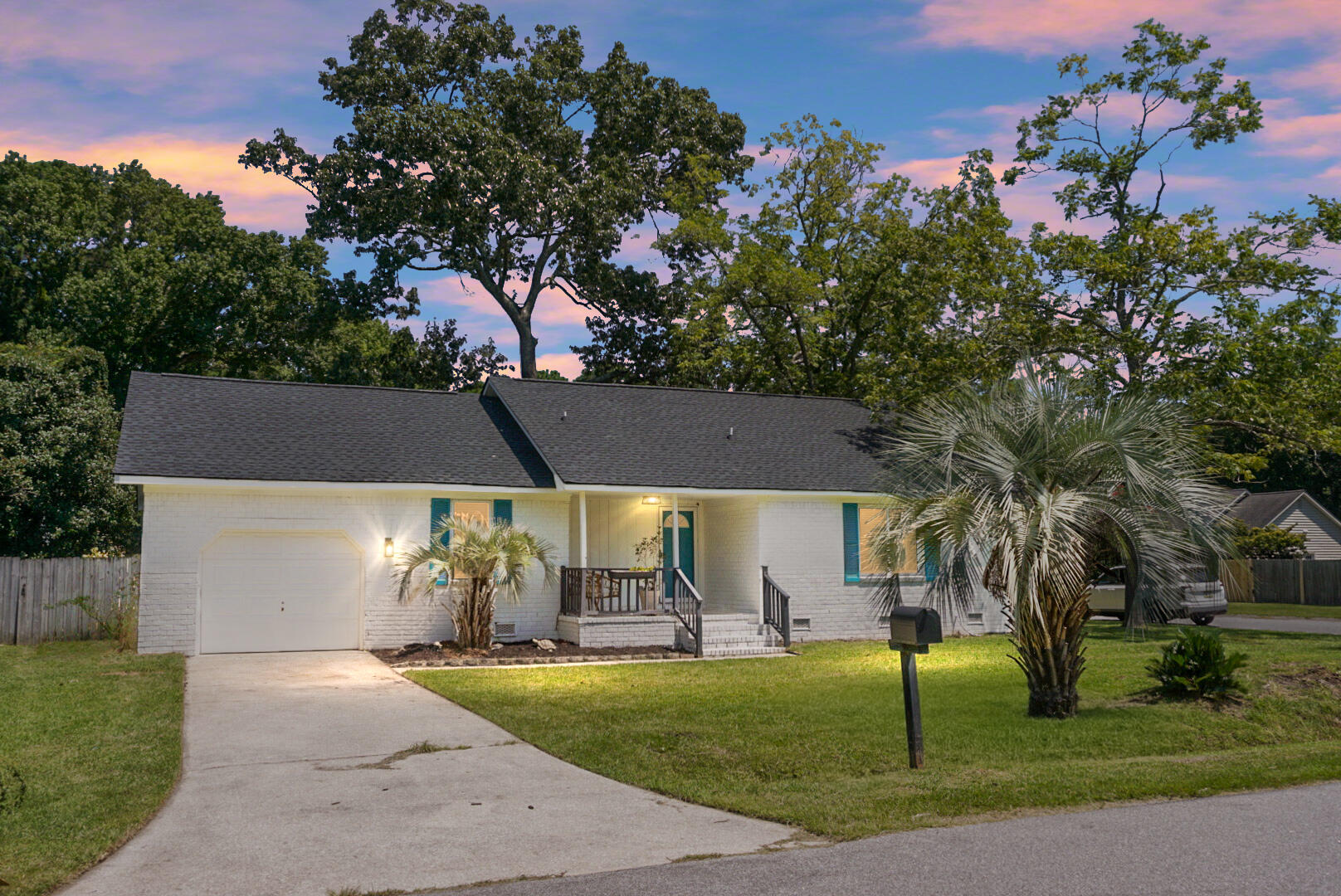 Wakendaw Rd, Mount Pleasant, SC 29464