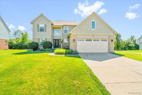 9193 E Walden Dr, Van Buren Township, MI, 48111-3365 | Card Image