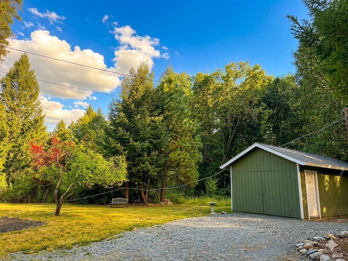 Residential in Laytonville 5