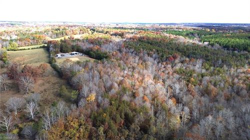 1231 Freeman Rd, Madison, NC, 27025-7002 | Card Image