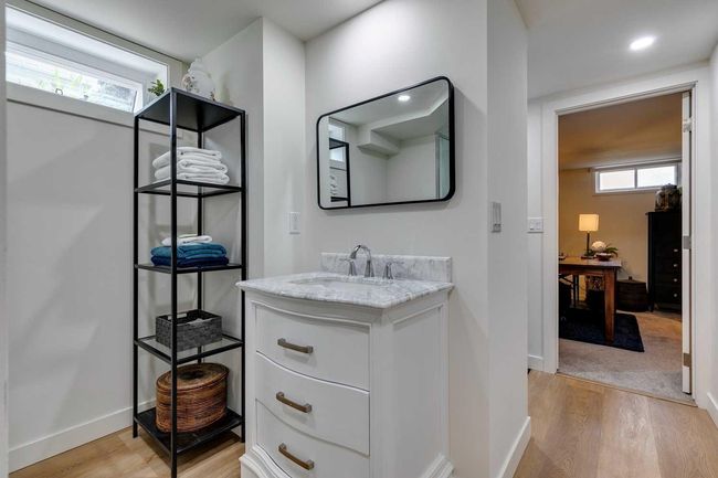 9559 Assiniboine Rd Se, House other with 4 bedrooms, 2 bathrooms and 2 parking in Calgary AB | Image 20