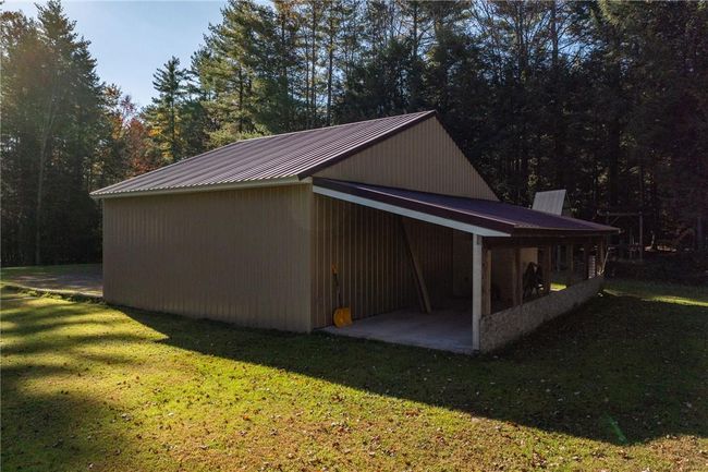 Back of Garage | Image 8