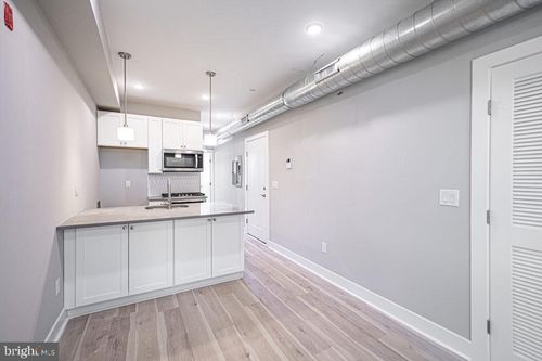 unit-2-1020 S 53rd St, PHILADELPHIA, PA, 19143-4146 | Card Image