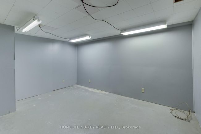 219 Cundles Rd W, House attached with 3 bedrooms, 1 bathrooms and 2 parking in Barrie ON | Image 29