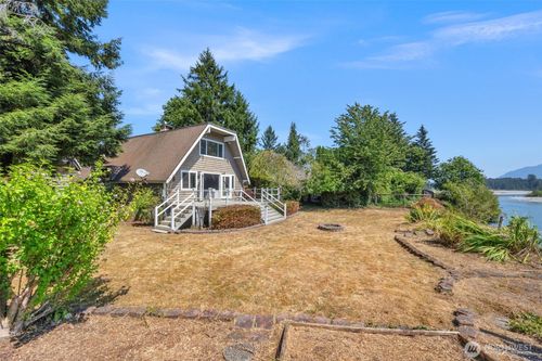 1010 Dyer Rd, Sultan, WA, 98294-9710 | Card Image