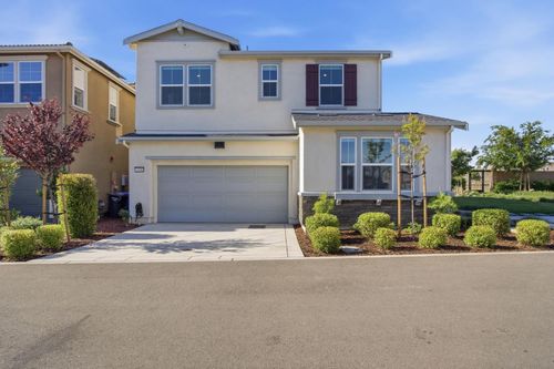1888 Italia Way, Tracy, CA, 95377-7754 | Card Image