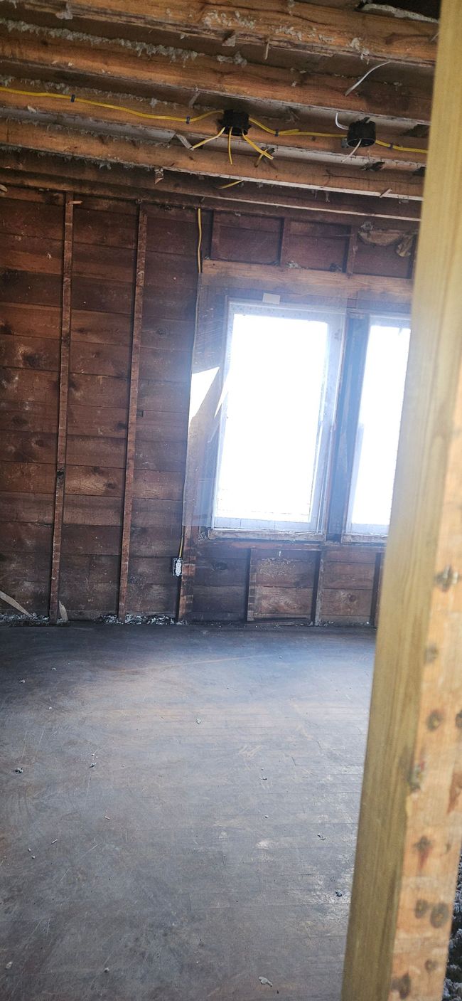 59 W Parkhurst Pl, House other with 5 bedrooms, 2 bathrooms and null parking in Detroit MI | Image 9