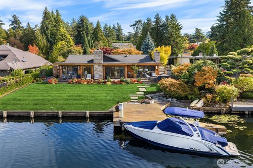 3033 Fairweather Pl, Hunts Point, WA, 98004-1002 | Card Image