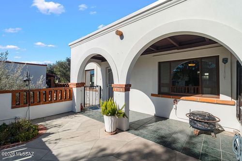 a-290 S Paseo Aguila, Green Valley, AZ, 85614-0906 | Card Image