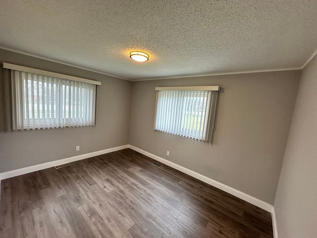 24739 Middlebelt Rd, House other with 3 bedrooms, 3 bathrooms and null parking in Farmington Hills MI | Image 16