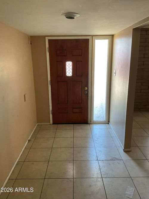 7534 N 48th Ave, Glendale, AZ, 85301-1559 | Card Image