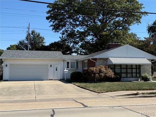 506 S Delmar Avenue, Hartford, IL, 62048 | Card Image
