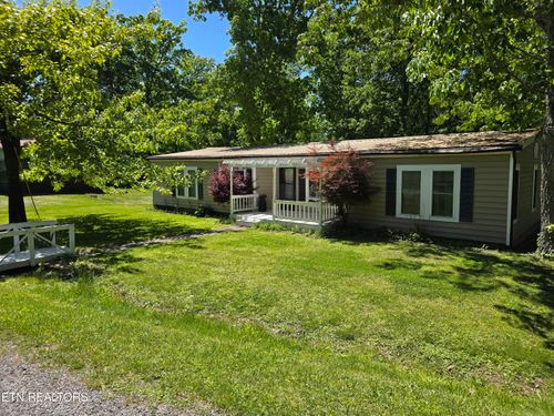 313 Rugby Rd, Crossville, TN, 38558-6356 | Card Image