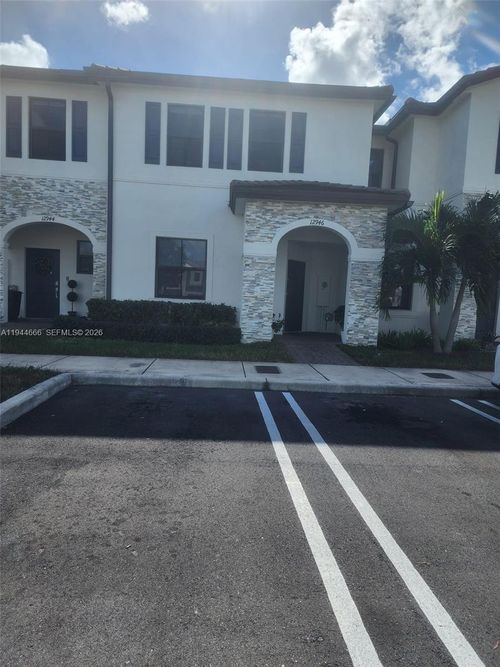 12946-12946 Sw 232nd Ter, Homestead, FL, 33032-9235 | Card Image