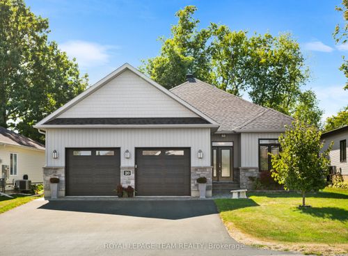 20 Eleanor Dr, Long Sault, ON, K0C1P0 | Card Image