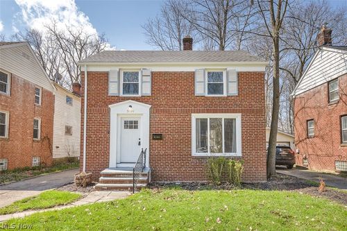 5194 Homewood Ave, Maple Heights, OH, 44137-2250 | Card Image