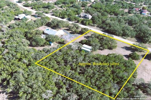 LOT 35 Stonebrook Rdg, New Braunfels, TX, 78132 | Card Image