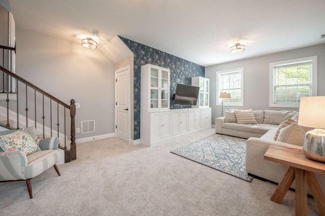 8194 Griswold Dr, House other with 4 bedrooms, 3 bathrooms and null parking in New Albany OH | Image 38