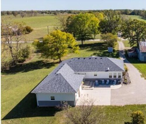 20687 Lawrence 1230, Marionville, MO, 65705-7342 | Card Image