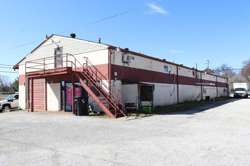 2019 S Main St, Columbia, TN, 38401-4455 | Card Image